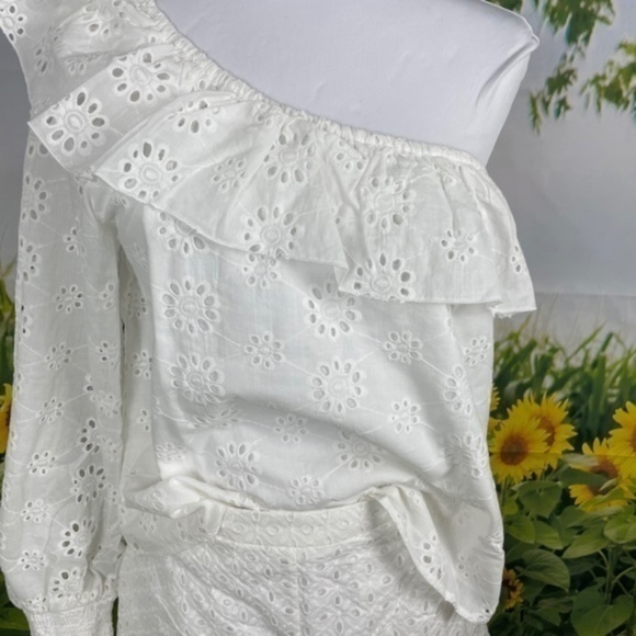 SENLIS White Diamond Eyelet Emile Outfit Small - Picture 8 of 16